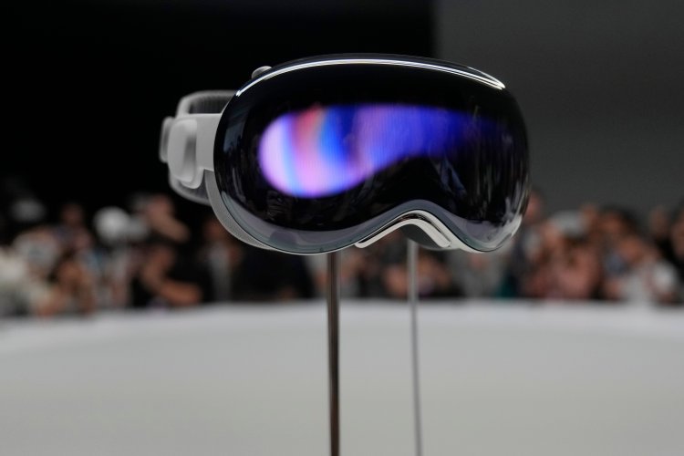 Apple Rilis Headset VR dan AR 'Vision Pro': Pengalaman Masa Depan yang Canggih dan Memukau!