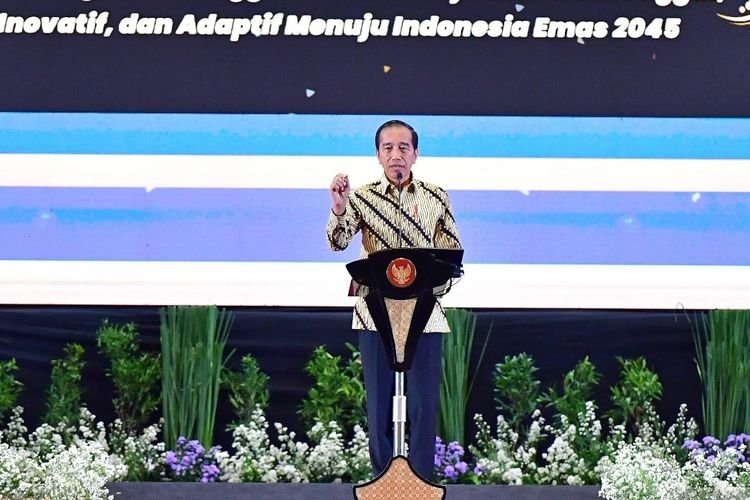 Jokowi: Rasio Pendidikan S2 dan S3 Indonesia Anjlok, Lebih Rendah Dari Malaysia