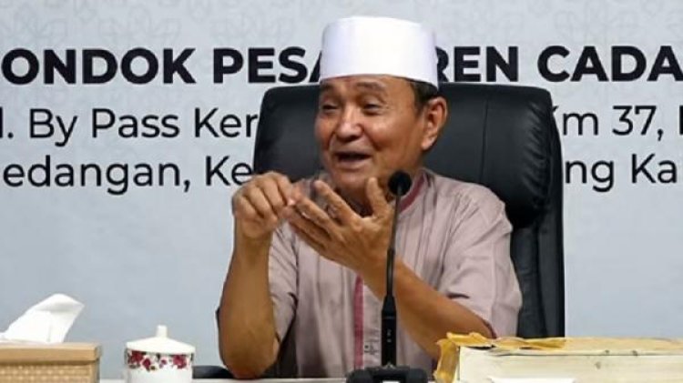 Mengenang Ulama Kharismatik Indramayu, Buya Syakur Yasin, yang Tutup Usia pada Usia 75 Tahun