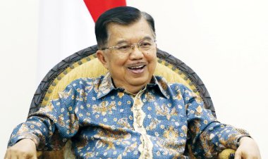 JK Puji Kinerja Jokowi dalam Blusukan, Respons Ahok Picu Kontroversi