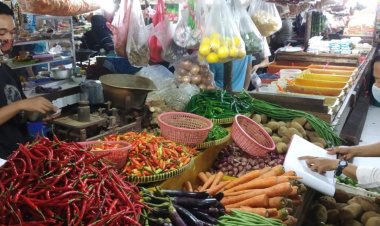 Kenaikan Drastis Harga Pangan di Awal Pekan, Cabai dan Beras Mendominasi