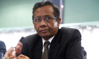 Mahfud MD Terangkan Perbedaan Penyelesaian Dugaan Kecurangan Pemilu 2024: Angket DPR vs. Gugatan MK