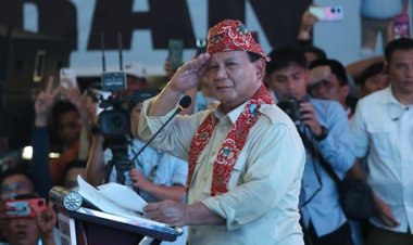 Besok! Prabowo akan Menerima pangkat jenderal bintang empat
