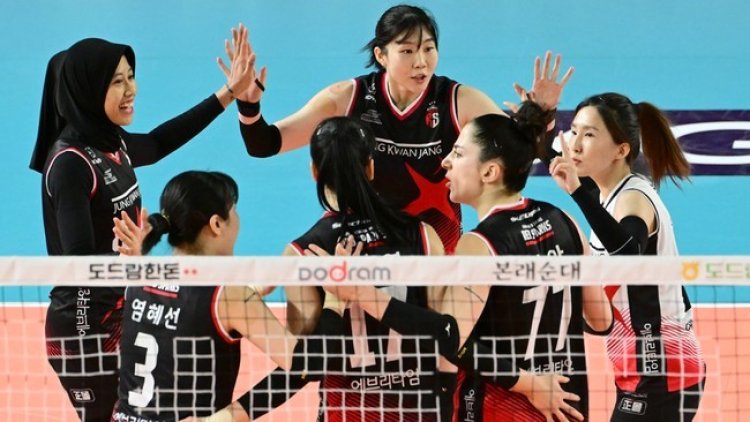 Red Sparks Kuasai Chungmu Gymnasium: Megawati Bersinar Cetak 24 Poin dalam Kemenangan 3-1 atas IBK Altos di Liga Voli Korea