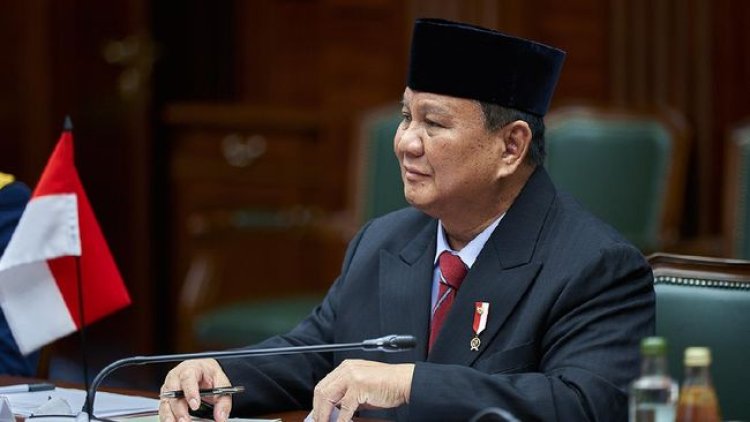 Prabowo Bela Kinerja Jokowi dan Menantang Kritik: "Yang Bilang Jokowi Tak Bisa Kerja Perlu Diperiksa Otaknya"