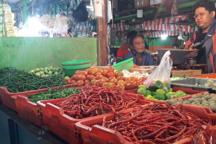 Kenaikan Mayoritas Harga Pangan Pada Awal Pekan, Cabai dan Beras Terpengaruh