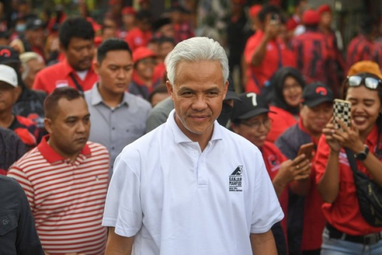 Ganjar Pranowo Ajak Relawan Ungkap Kecurangan Pemilu 2024 di Jawa Timur: Upaya Awal untuk Mempertahankan Demokrasi