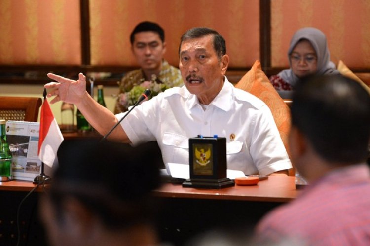 Luhut Ungkap China Minat Bikin Pabrik Sendok Garpu di RI