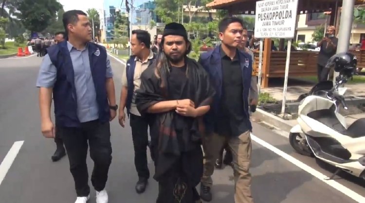 Gus Samsudin diperiksa terkait video aliran sesat yang membolehkan 'tukar pasangan'