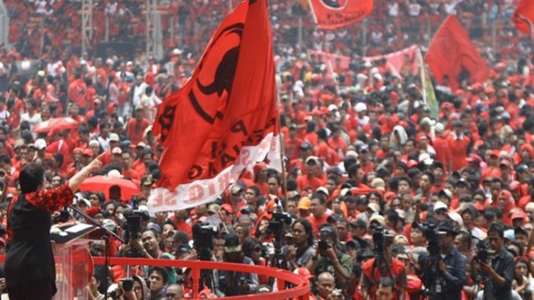 Saksi PDIP Solo Menolak Tandatangani Rekapitulasi Hasil Pilpres di Seluruh Kecamatan