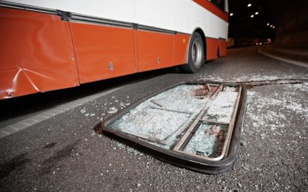 Tragedi Kecelakaan Bus di Tol Japek Malam Tahun Baru 2024, 6 Jiwa Melayang