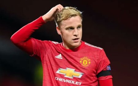 Manchester United Kirim Donny van de Beek ke Eintracht Frankfurt