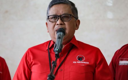 Hasto Mendorong Pembentukan Komite Independen untuk Mengaudit Hasil Survei Pilpres 2024