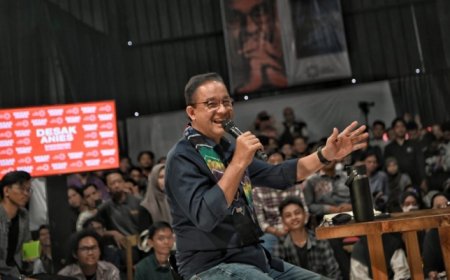 Sukses dan Inovatif! Anies Baswedan Gaet Pemilih Muda lewat 'Desak Anies' Menyita Perhatian Media Asing