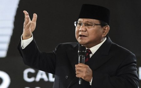 Prabowo: Dukungan Istimewa yang Dibalas Kedengkian, Ungkap Keheranan dalam Konsolidasi Relawan
