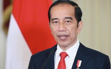 Jokowi Respon Komentar Anies dan Usulkan Evaluasi Format Debat Pilpres 2024: Untuk Semua Pihak