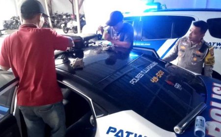 Kapolri Listyo Sigit Perintahkan Tutup Lampu Rotator Mobil Polisi dengan Kaca Film