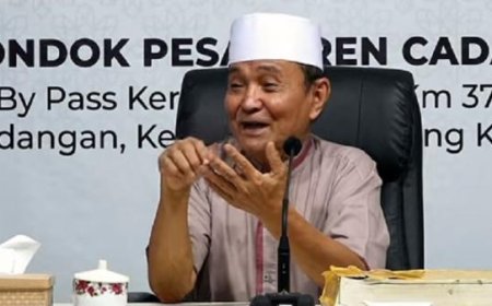 Berduka, Ulama Kharismatik Indramayu Tutup Usia - Profil dan Jejak Pengabdian Buya Syakur Yasin
