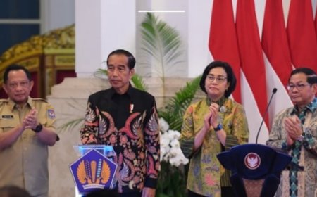 Sri Mulyani Tetap Fokus Bekerja Meski Isu Mundur dari Kabinet Jokowi Mencuat