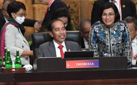 Sri Mulyani Menanggapi Isu Mundur dari Kabinet Jokowi: 'Saya Fokus Bekerja'