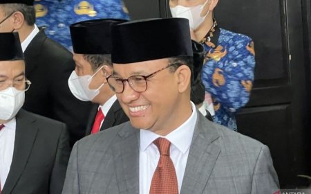 Anies Baswedan Tantang Ahli Hukum Tanggapi Pernyataan Jokowi: "Apakah Sesuai Aturan Hukum?"