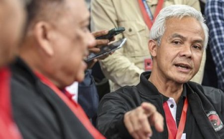Ganjar: Masa Dikuntitin, Pak Jokowi Itu Friend Saya