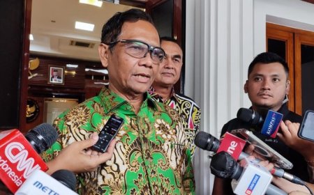 Mahfud MD Resmi Mundur dari Kabinet: Surat Pengunduran Diri Diserahkan ke Presiden Jokowi Besok