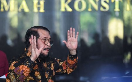 Anwar Usman Ajukan Gugatan ke PTUN, Minta Kembali Sebagai Ketua MK, Suhartoyo Diimbangi