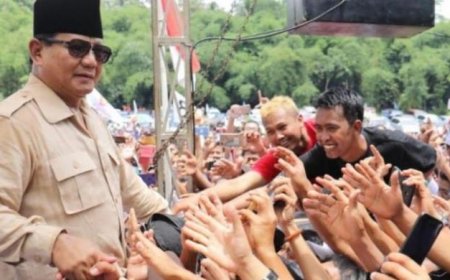 TKN Bantah Prabowo Sakit Dirawat di RSPAD: Itu Hoaks, Prabowo Tetap Aktif dalam Kampanye