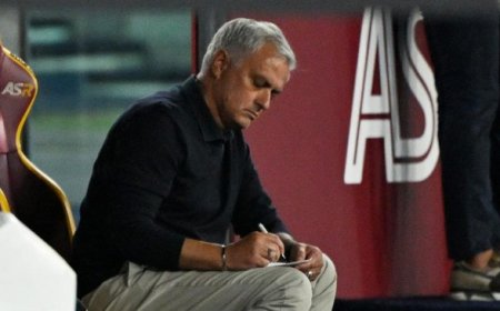 Jose Mourinho Bersiap Kembali ke Manchester United, Gantikan Erik Ten Hag
