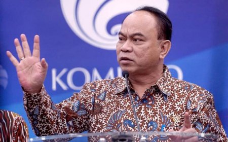 Kontroversi Butet Kartaredjasa vs. Projo: Tudingan Penghinaan Jokowi dan Polemik Pansos