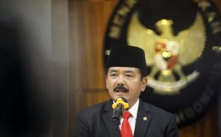 Imbauan menjaga persatuan bangsa pasca-Pemilu, Menko Polhukam Hadi Respon Penolakan PDIP terhadap Sirekap