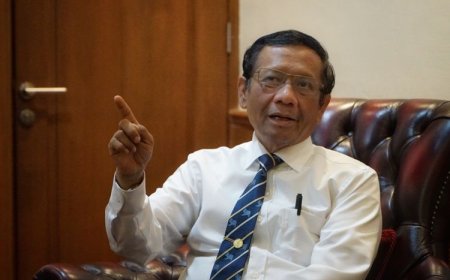 Perbedaan Hasil Vonis Gugatan Pemilu melalui Angket DPR dan Mahkamah Konstitusi Menurut Mahfud MD