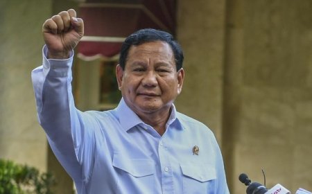 Besok! Prabowo akan Menerima pangkat jenderal bintang empat