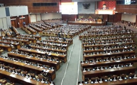 PKS Protes Usulan Makan Siang Gratis Pakai Dana BOS di Rapat Paripurna DPR