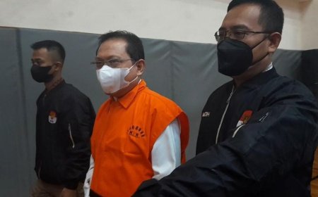 Sekretaris Mahkamah Agung Dituntut 13 Tahun Penjara atas Kasus Suap Perkara
