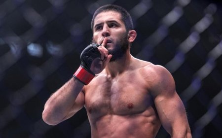 Islam Makhachev Tolak Tawaran Duel Lawan Leon Edwards di UFC 300 Demi Ibadah Puasa