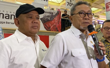 Zulkifli Hasan Akan Revisi Aturan Pembatasan Barang Impor Penumpang Pesawat